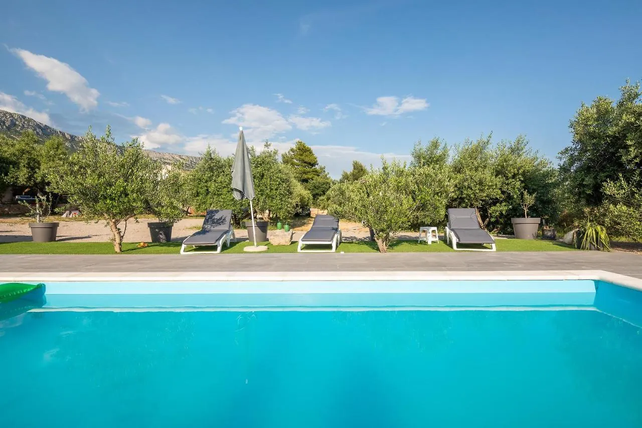 Private Holiday Resort Lumianni - 2 Houses Kastela Croatia